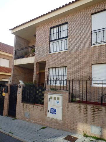 Casa adosada en Venta en Las Ventas de Retamosa