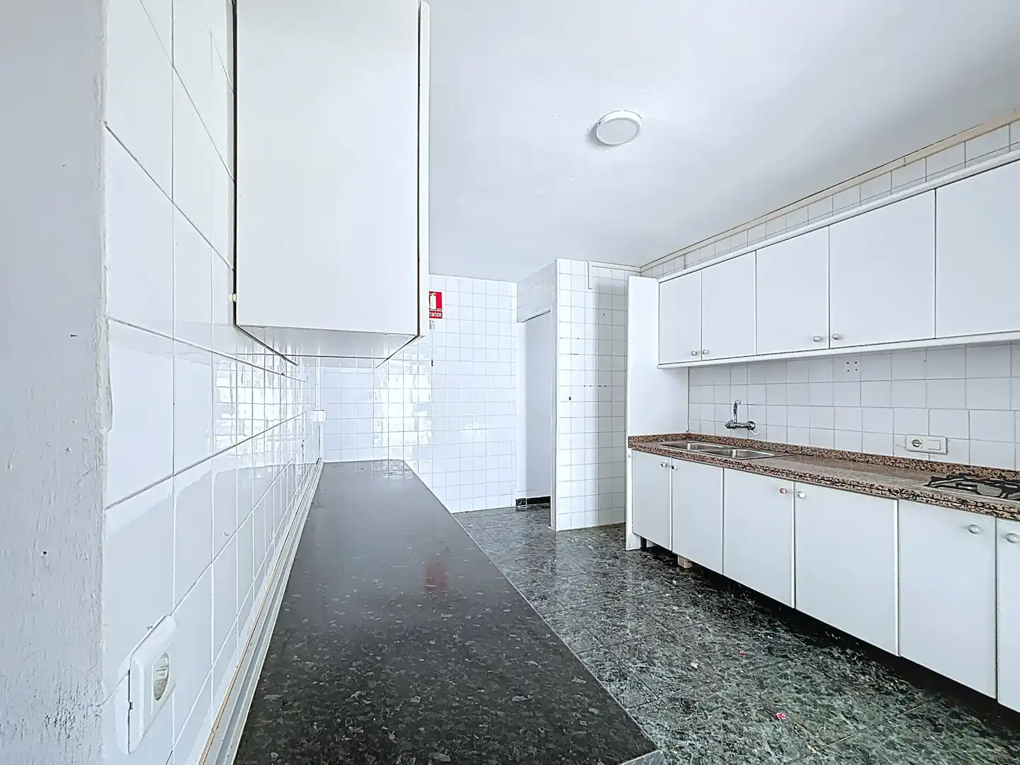 Kitchen of Houses for sale in Málaga  with Air Conditioner, Private garden and Terrace