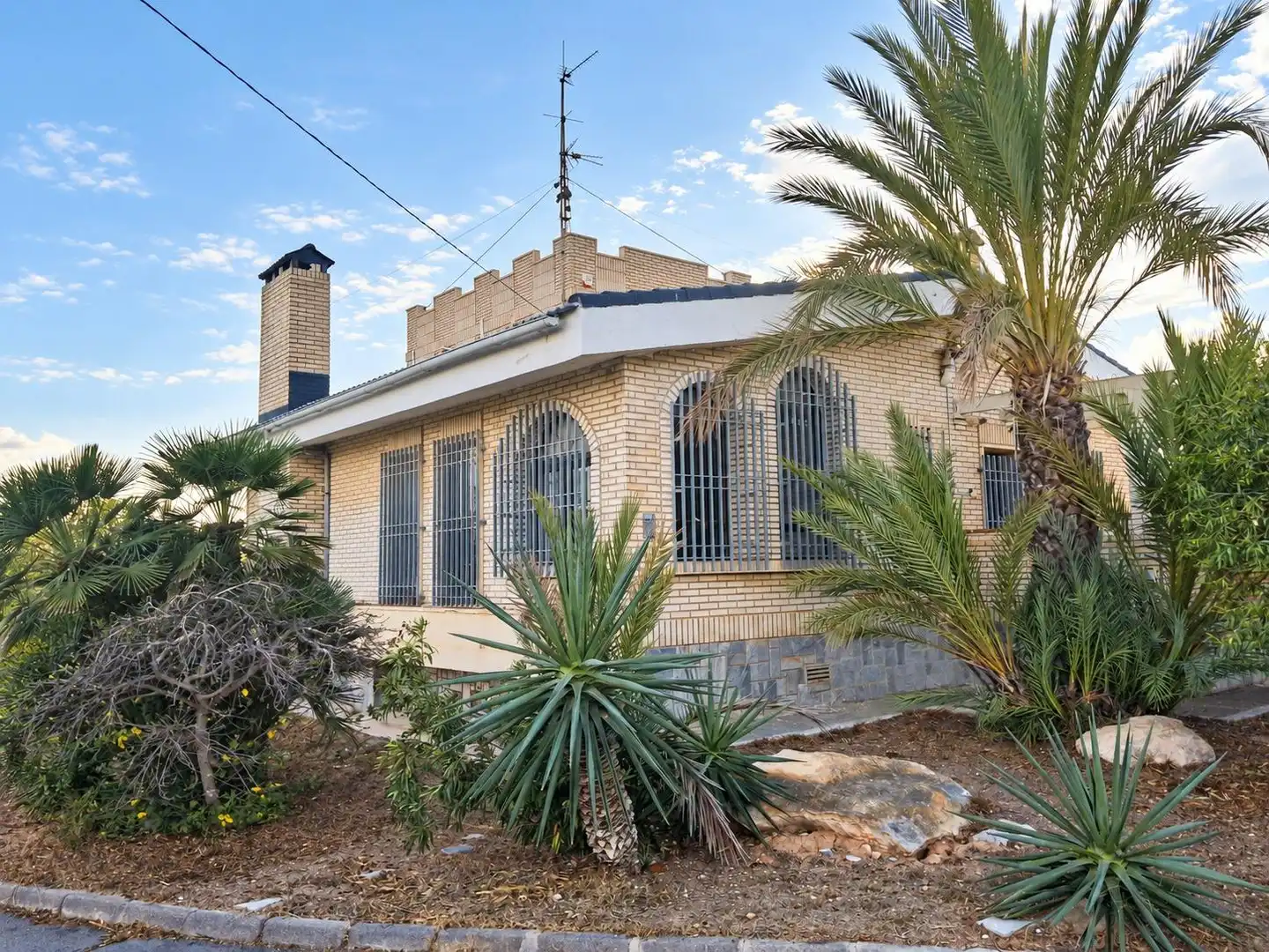 Chalet con terraza en venta en TORRE RUBIA - DS PERIN, imagen 3