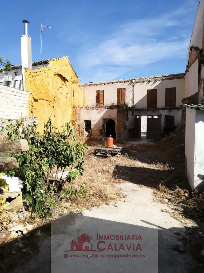 Terreno residencial en venta en Calle Conde Mejorada