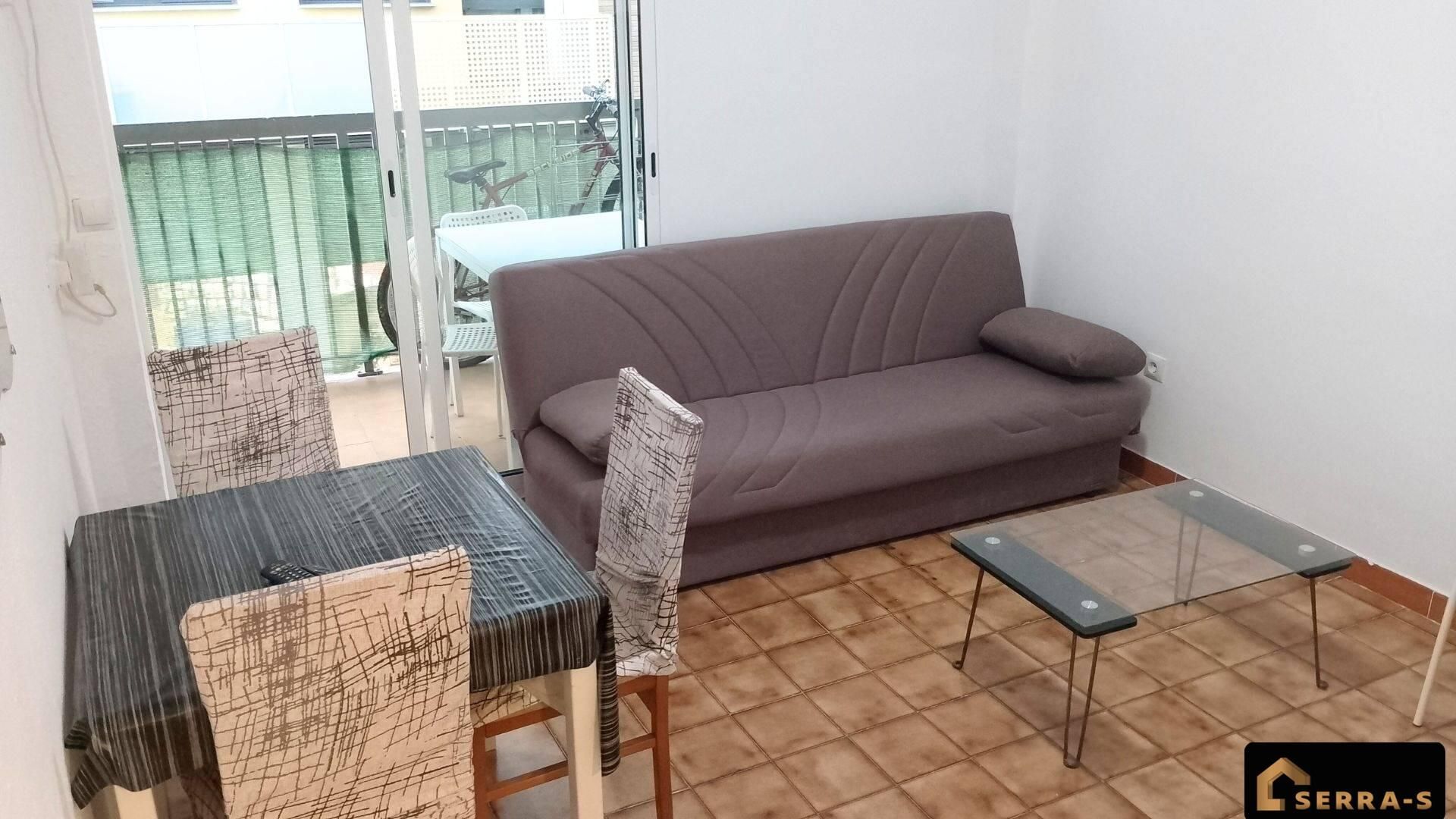Sala d'estar de Apartament en venda en Pineda de Mar amb Aire condicionat i Balcó