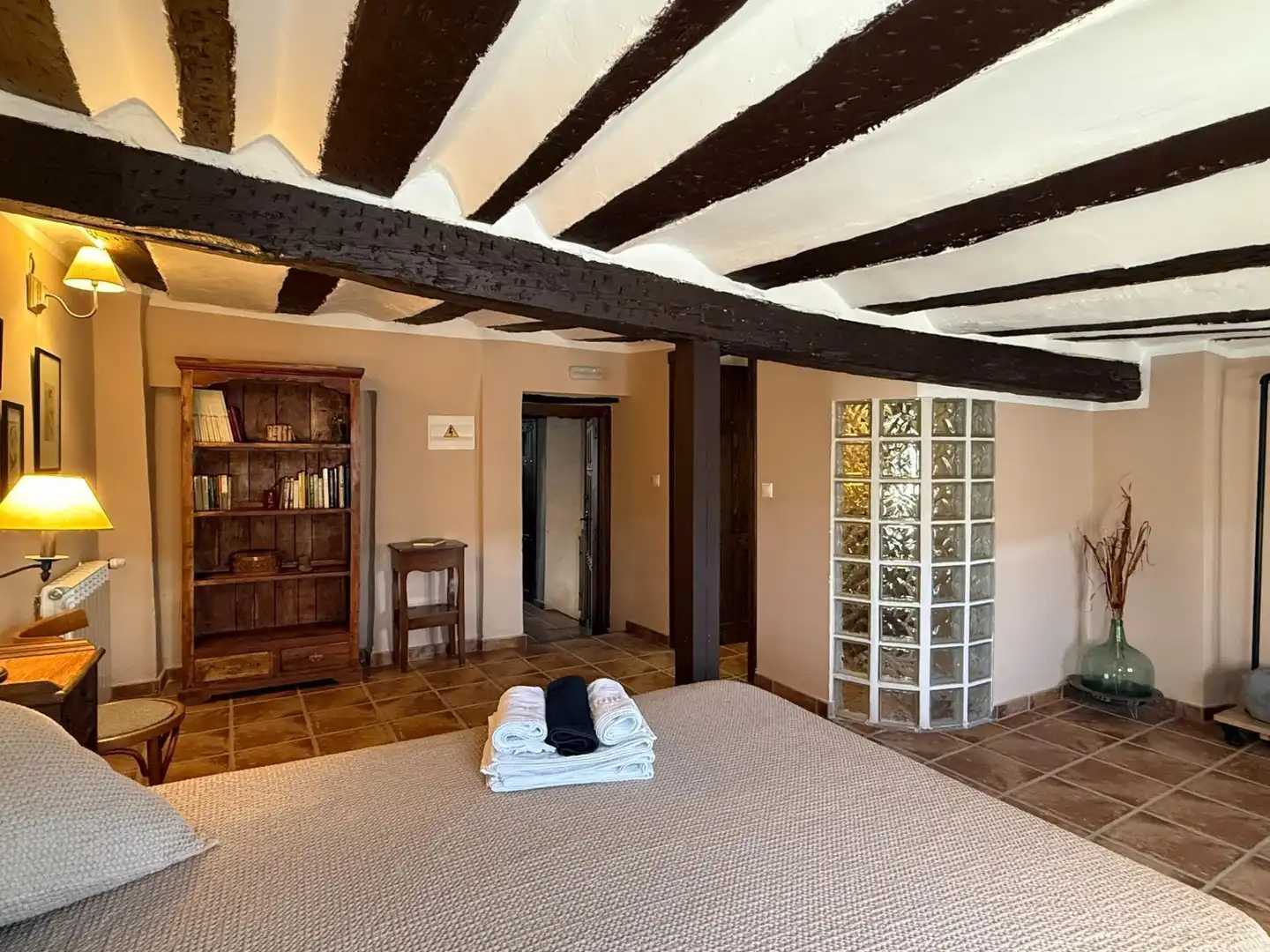 Habitación de Finca rústica en venta en Auñón con Terraza, Amueblado y Balcón