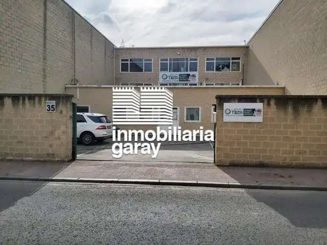 Vista exterior de Edificio en venta en Barakaldo 