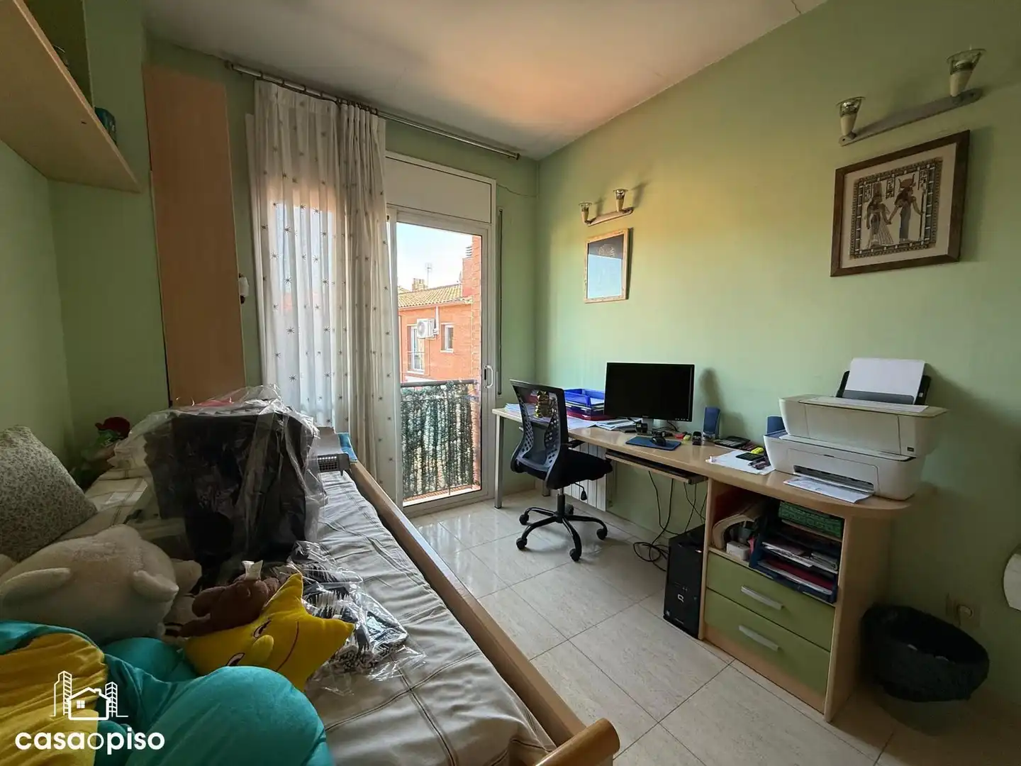 Habitación de Casa adosada en venta en Santa Perpètua de Mogoda con Calefacción y Terraza