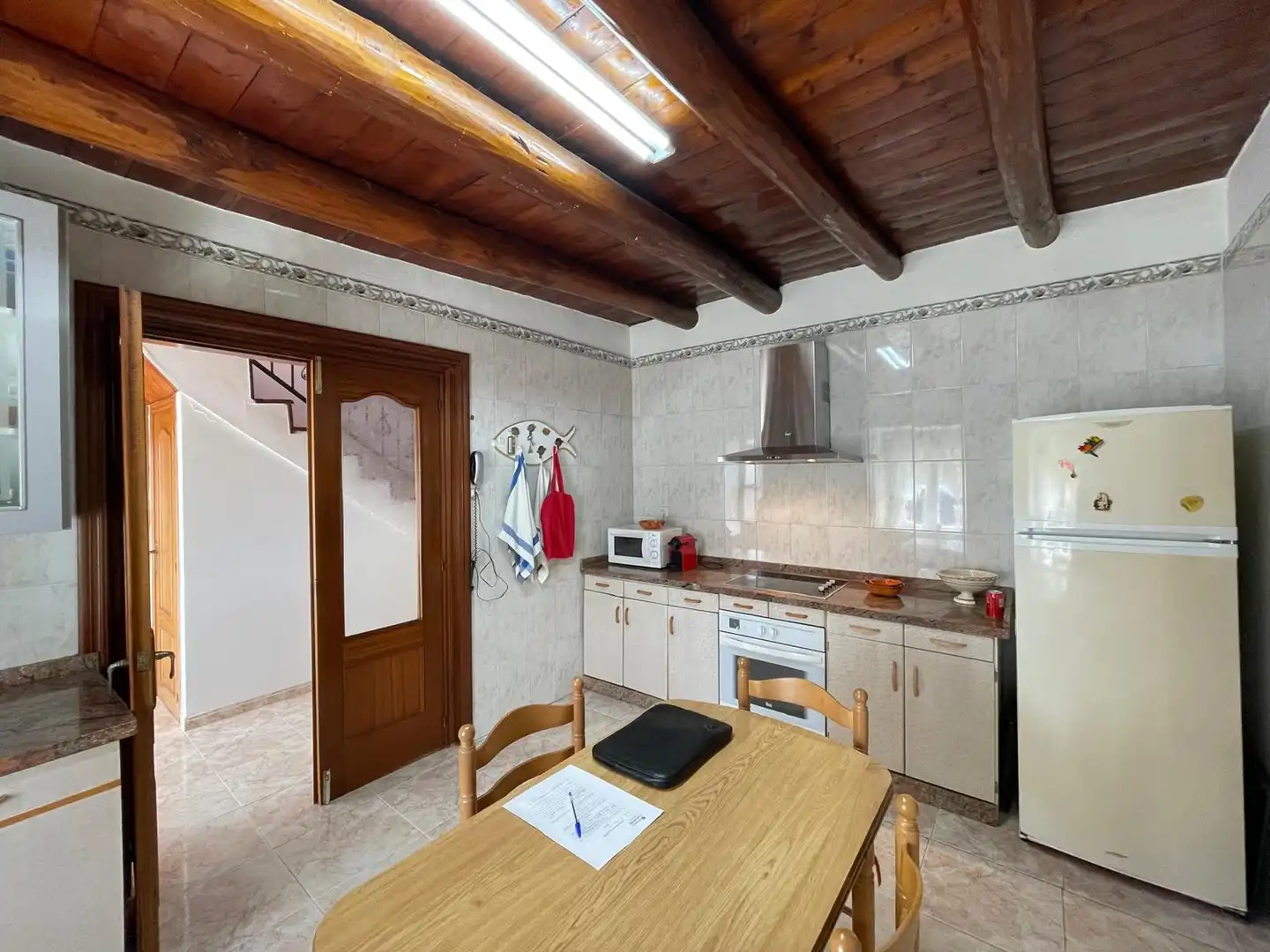 Cocina de Finca rústica en venta en Melgar de Abajo con Calefacción, Trastero y Amueblado
