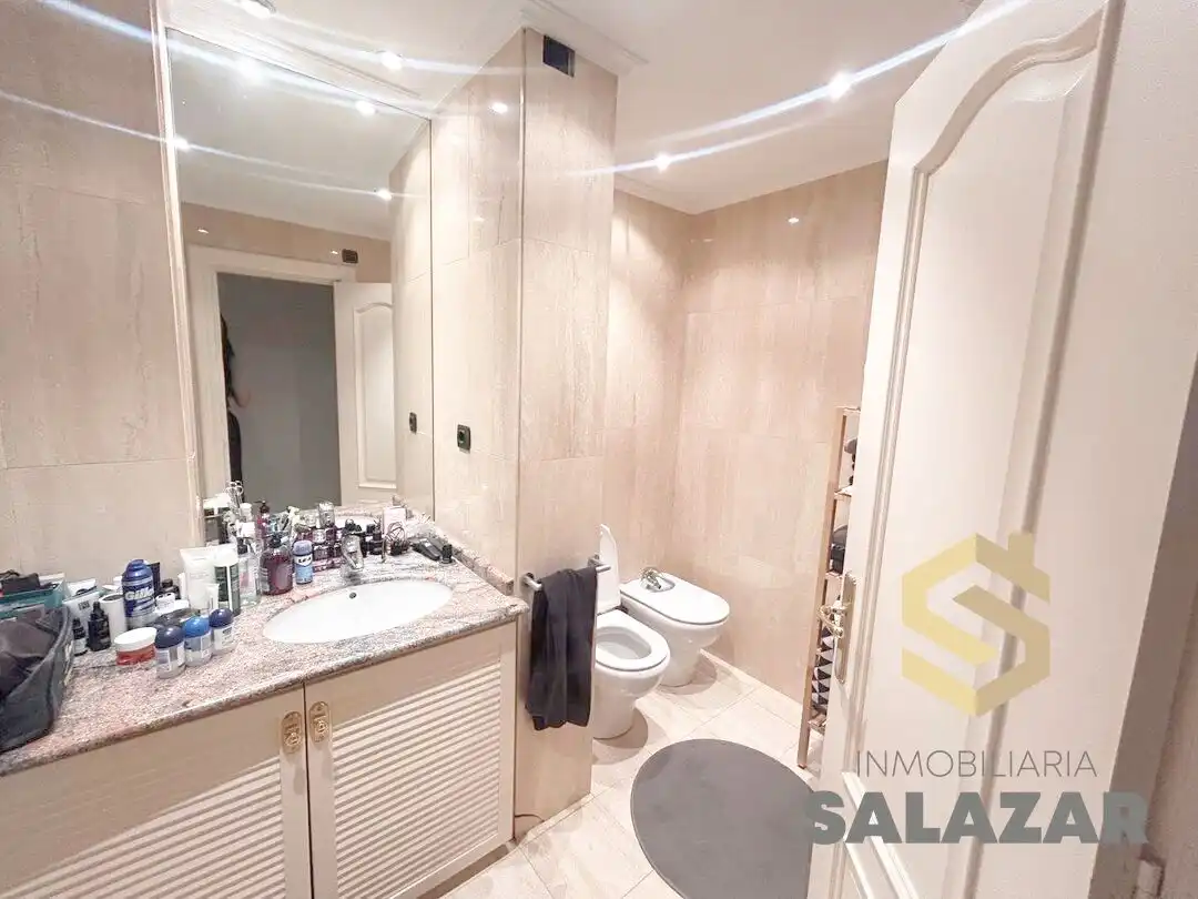 Piso con ascensor en alquiler en Urkixo Zumarkalea, imagen 19