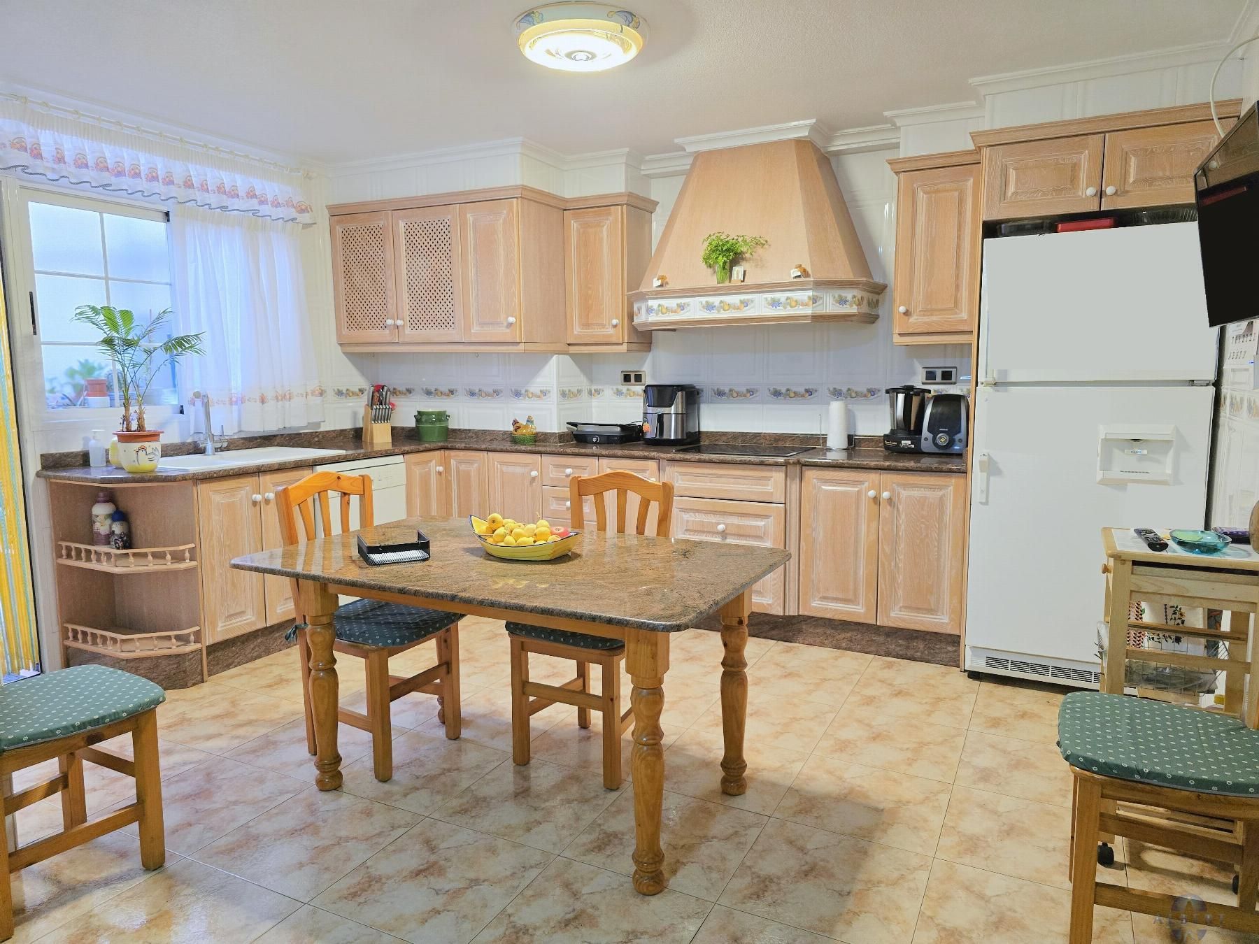 Cocina de Piso en venta en Novelda con Aire acondicionado, Terraza y Trastero