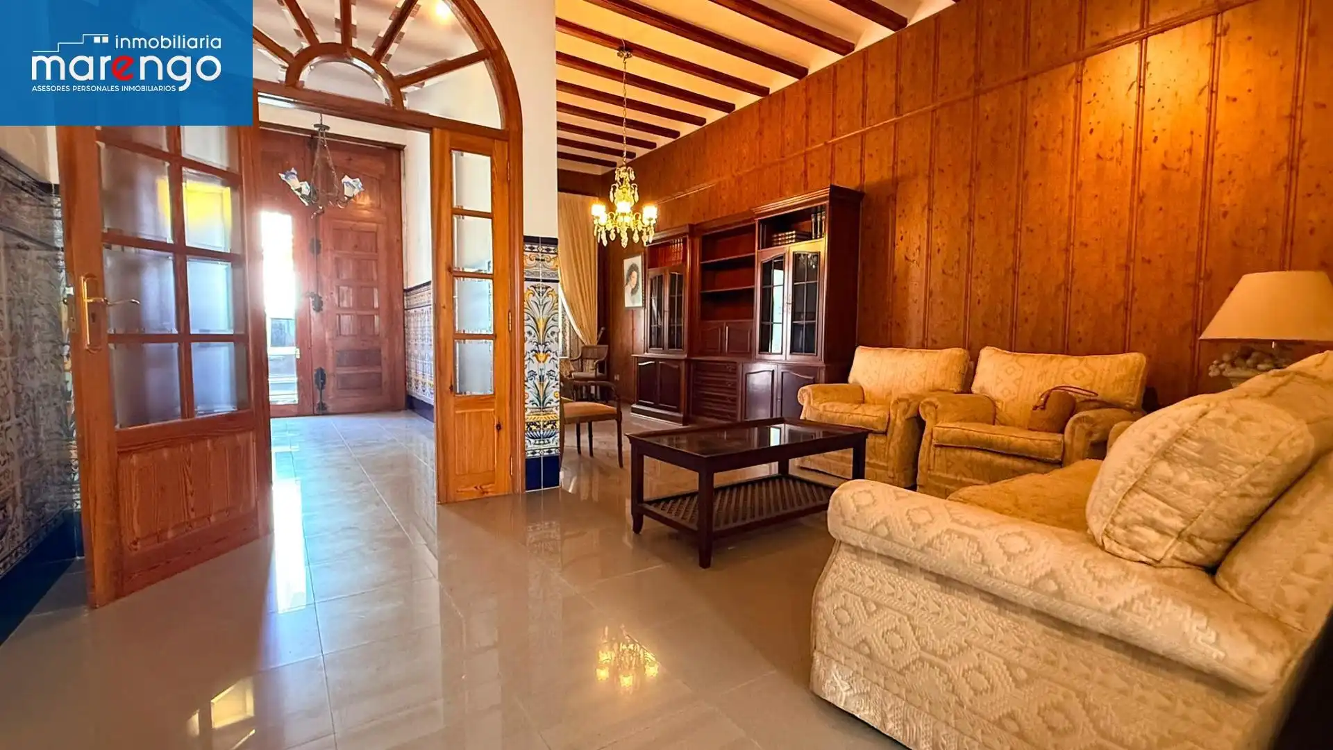 Sala d'estar de Casa o xalet en venda en Almazora / Almassora amb Aire condicionat, Terrassa i Traster