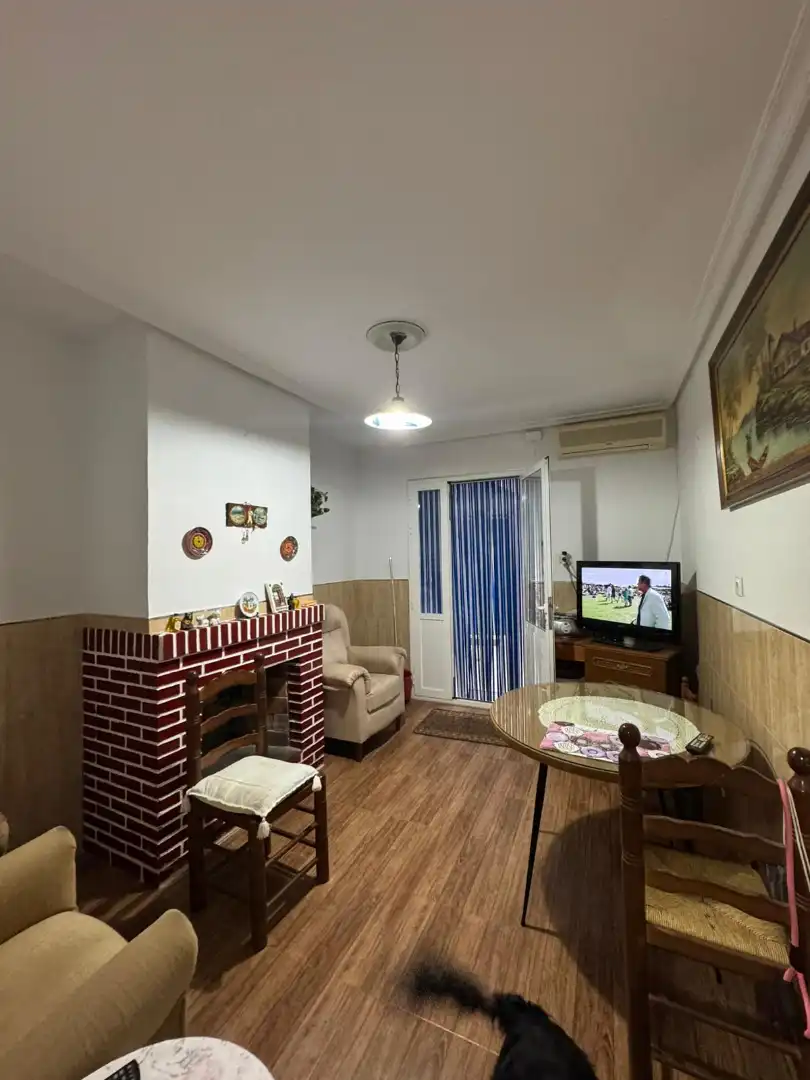 Living room of Houses for sale in Monterrubio de la Serena  with Air Conditioner, Parquet flooring and Storage room