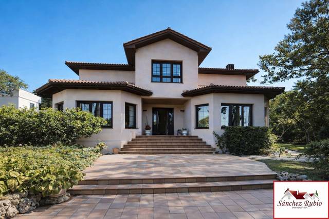 Casa-chalet en Alquiler en Calle de la Fuente del Rey, 34 A en Aravaca