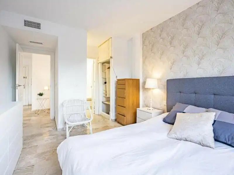 Dormitori de Planta baixa de lloguer en Marbella amb Aire condicionat, Calefacció i Terrassa
