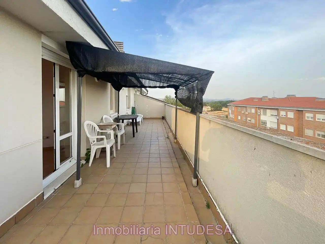 Appartamento con ascensore in vendita a Calle Monasterio de la Oliva, imagen 9