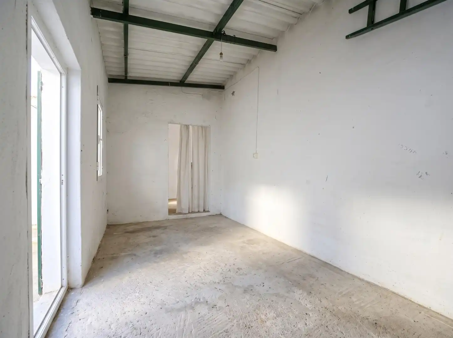 Casa adosada en venta en Sanlúcar la Mayor con Aire acondicionado, Calefacción y Terraza