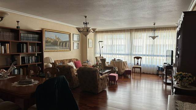 Piso en Venta en Vistalegre