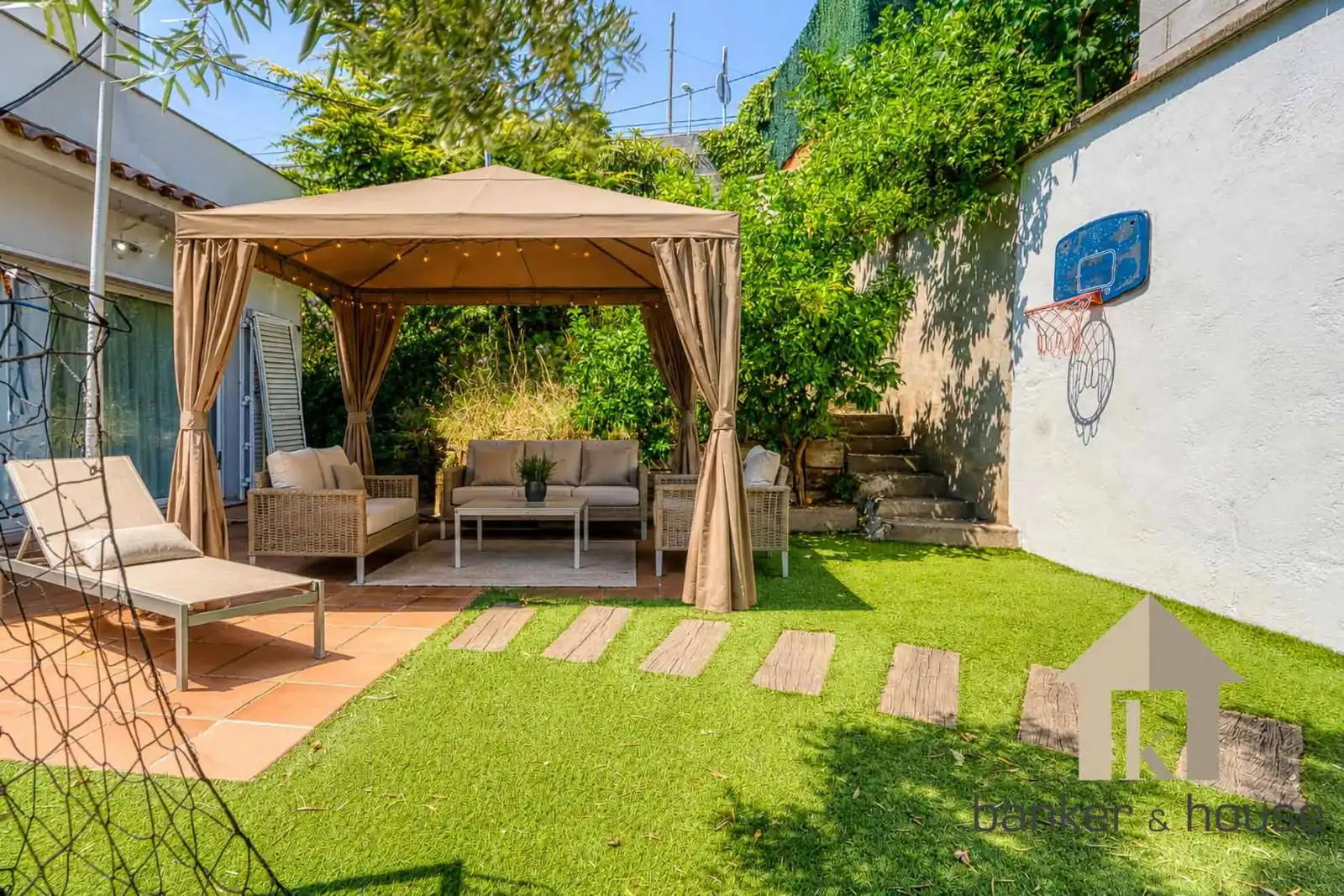 Terraza de Casa adosada en venta en Cerdanyola del Vallès con Aire acondicionado, Jardín privado y Terraza
