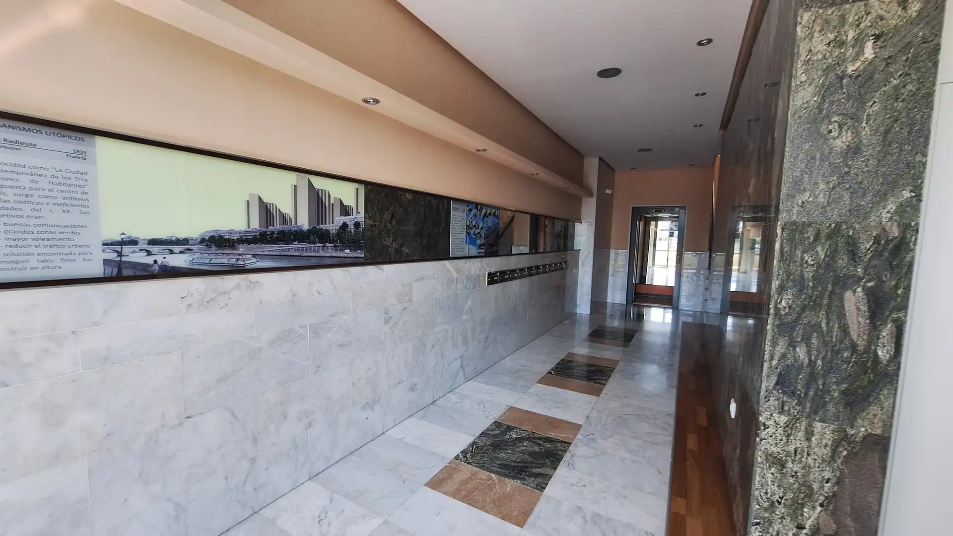 Piso en venta en Murcia con Aire acondicionado, Trastero y Balcón