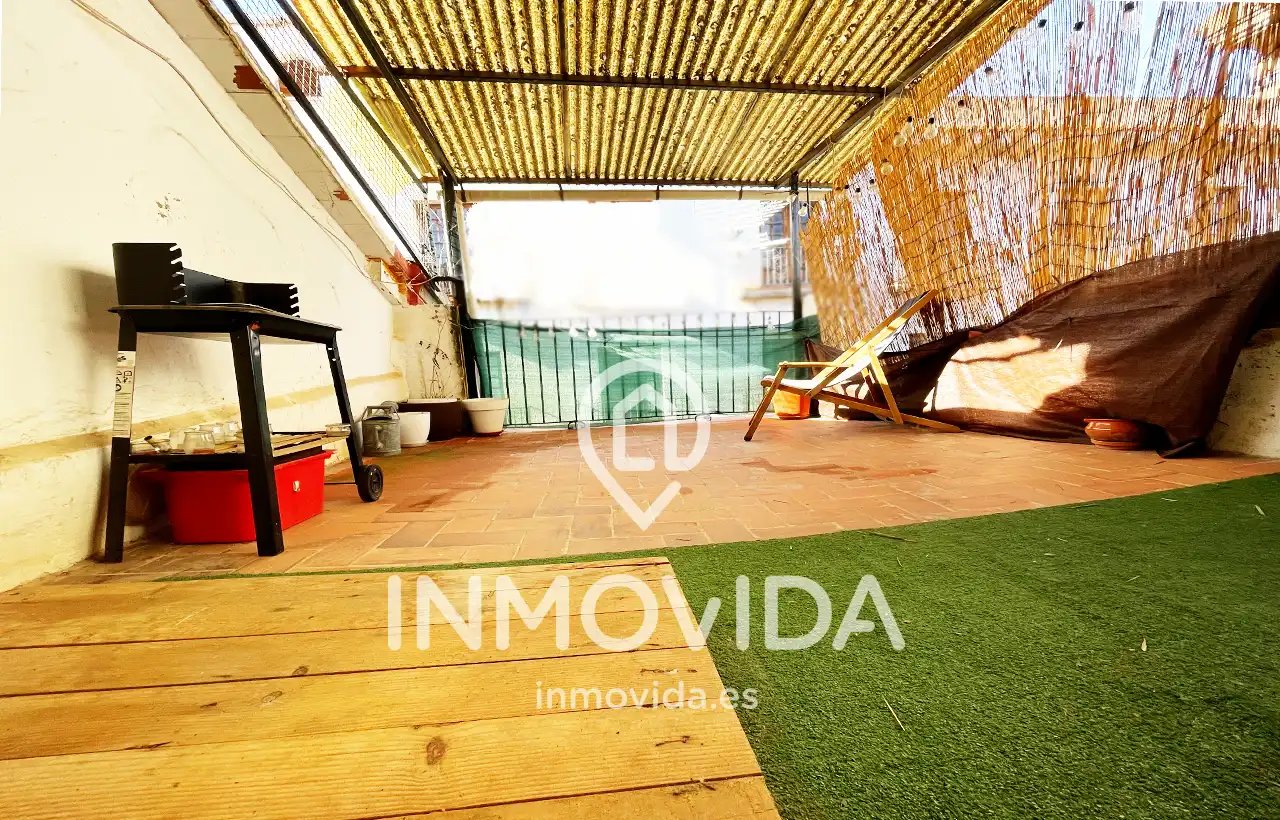 Casa con terraza en venta en Carrer Pi