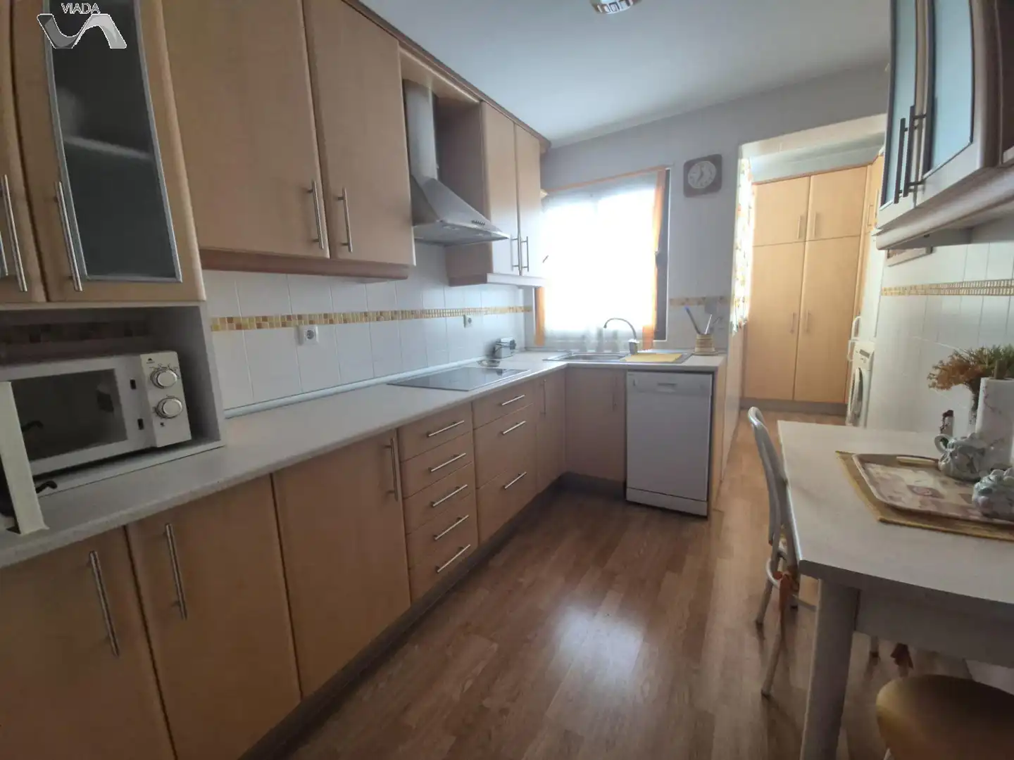 Cuina de Pis en venda en Puertollano amb Calefacció, Terrassa i Moblat