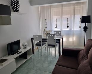 Living room of Flat to rent in  Zaragoza Capital  with Heating, Furnished and Oven