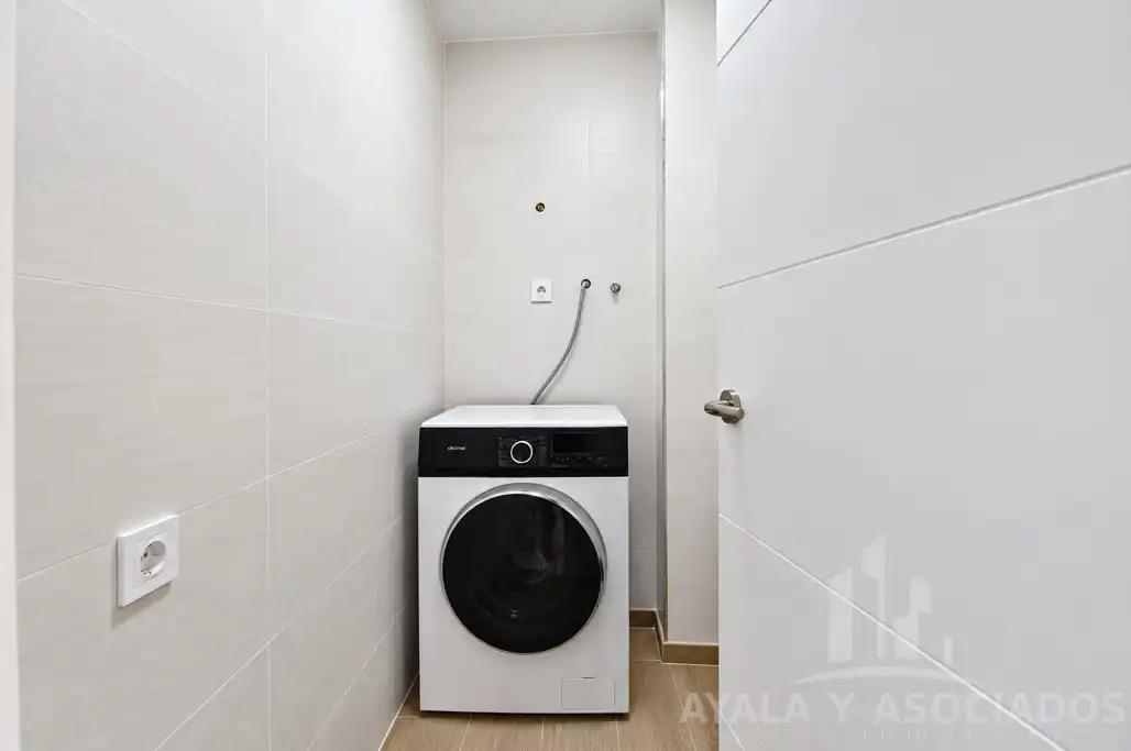 Bany de Casa o xalet en venda en Cartagena amb Jardí privat i Piscina