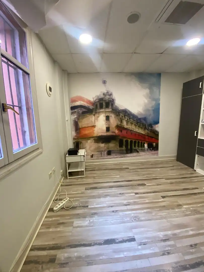 Oficina amb ascensor en venda a Alameda de Recalde