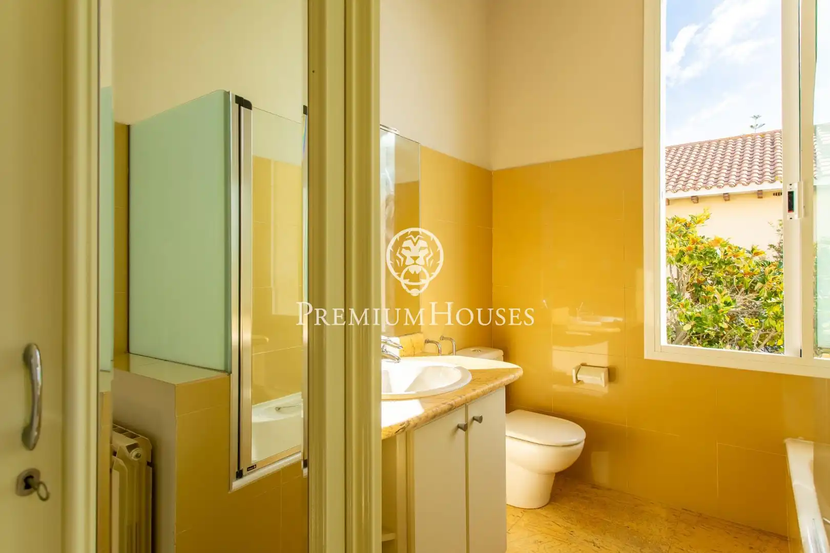 Houses for sale in Califòrnia - Santa Madrona