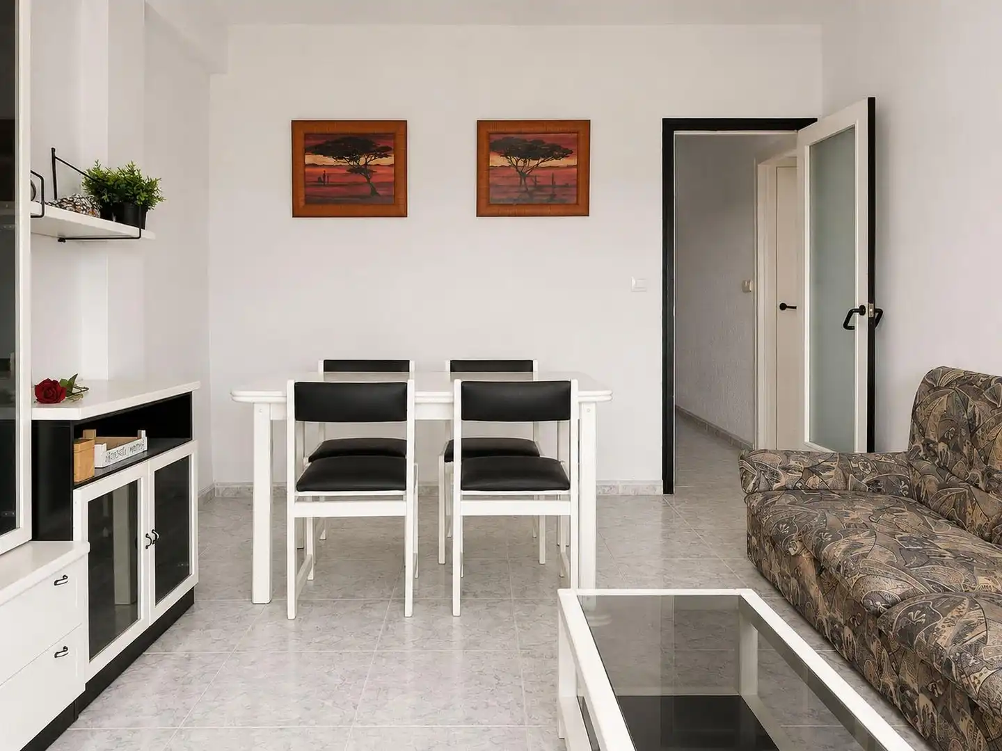 Comedor de Piso en venta en Amposta con Terraza, Trastero y Amueblado