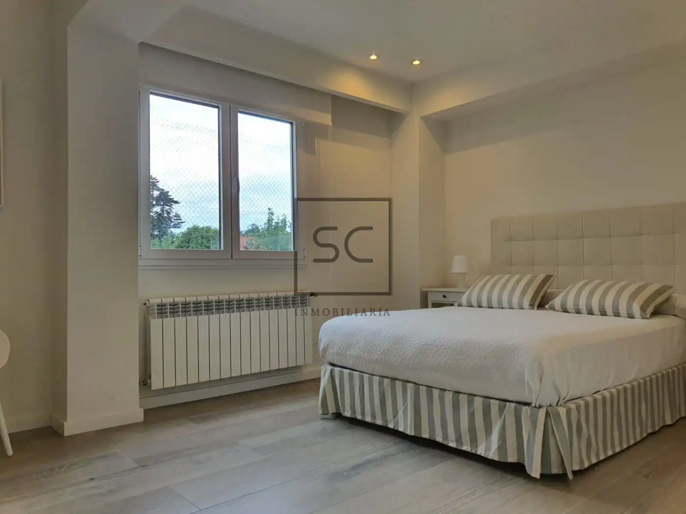 Schlafzimmer von Wohnung zur Miete in Cabanas mit Heizung und Möbliert
