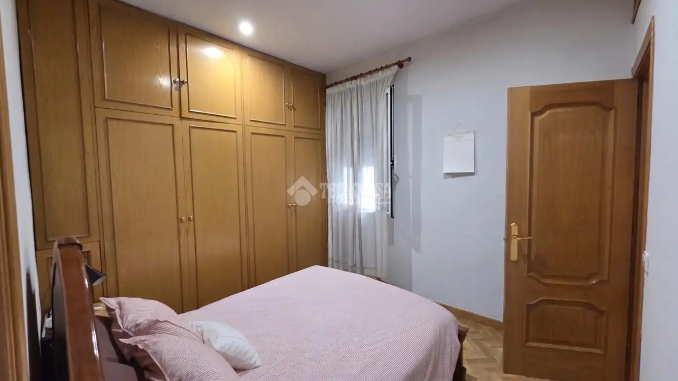 Schlafzimmer von Wohnung zum Verkauf in Madrid mit Heizung und Parkett