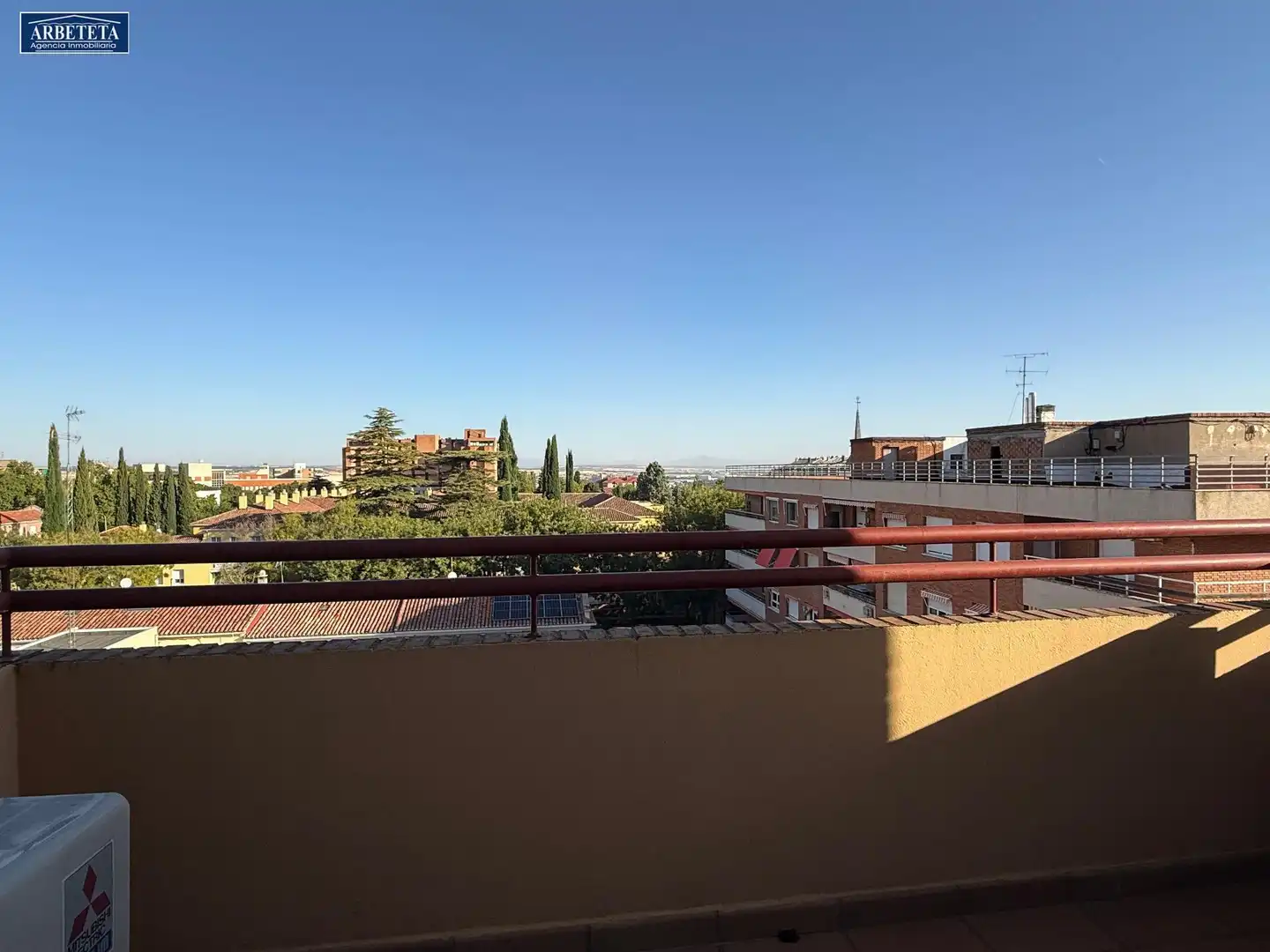 Terrasse von Maisonette zur Miete in Guadalajara mit Klimaanlage, Heizung und Parkett