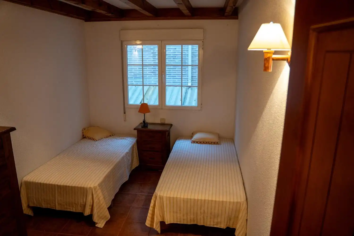 Schlafzimmer von Einfamilien-Reihenhaus zur Miete in Miraflores de la Sierra mit Heizung, Möbliert und Balkon