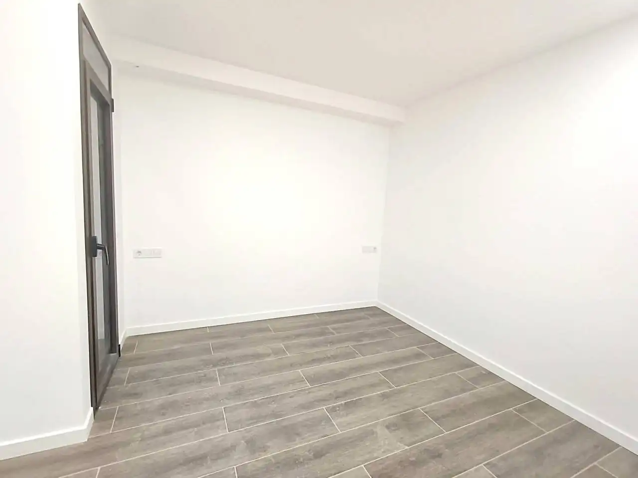 Piso en venta en Vic con Calefacción, Parquet y Balcón