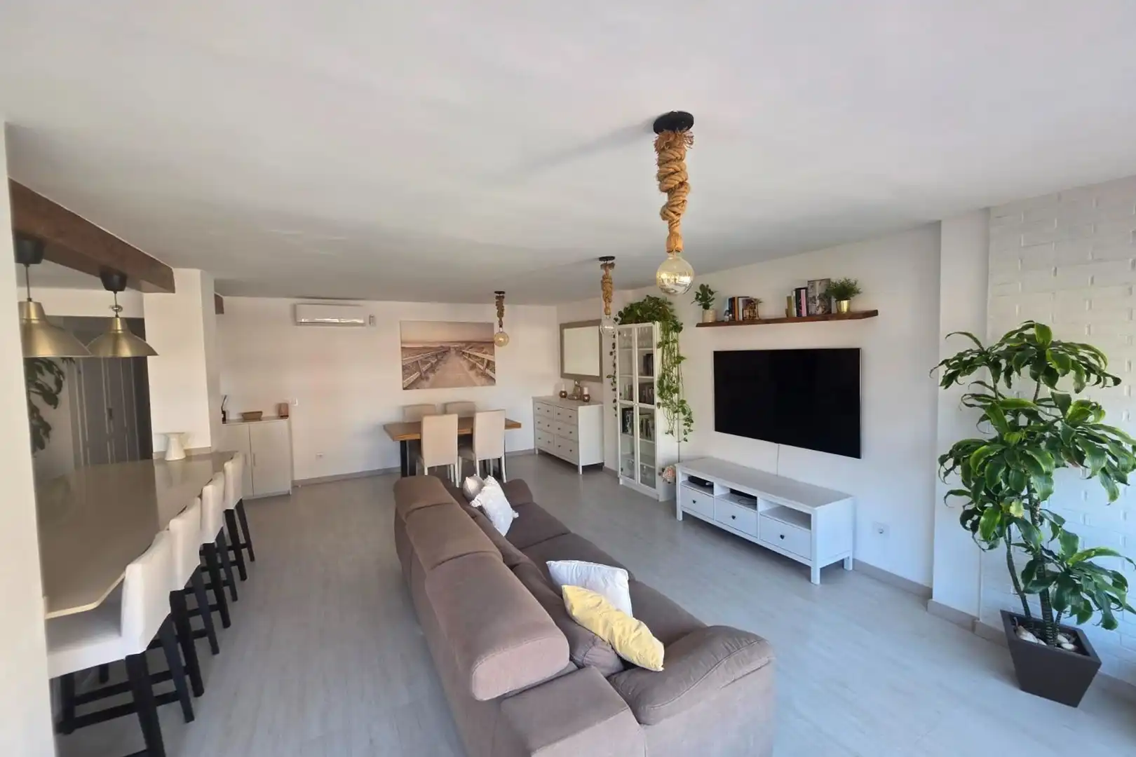 Sala d'estar de Apartament en venda en Alicante / Alacant