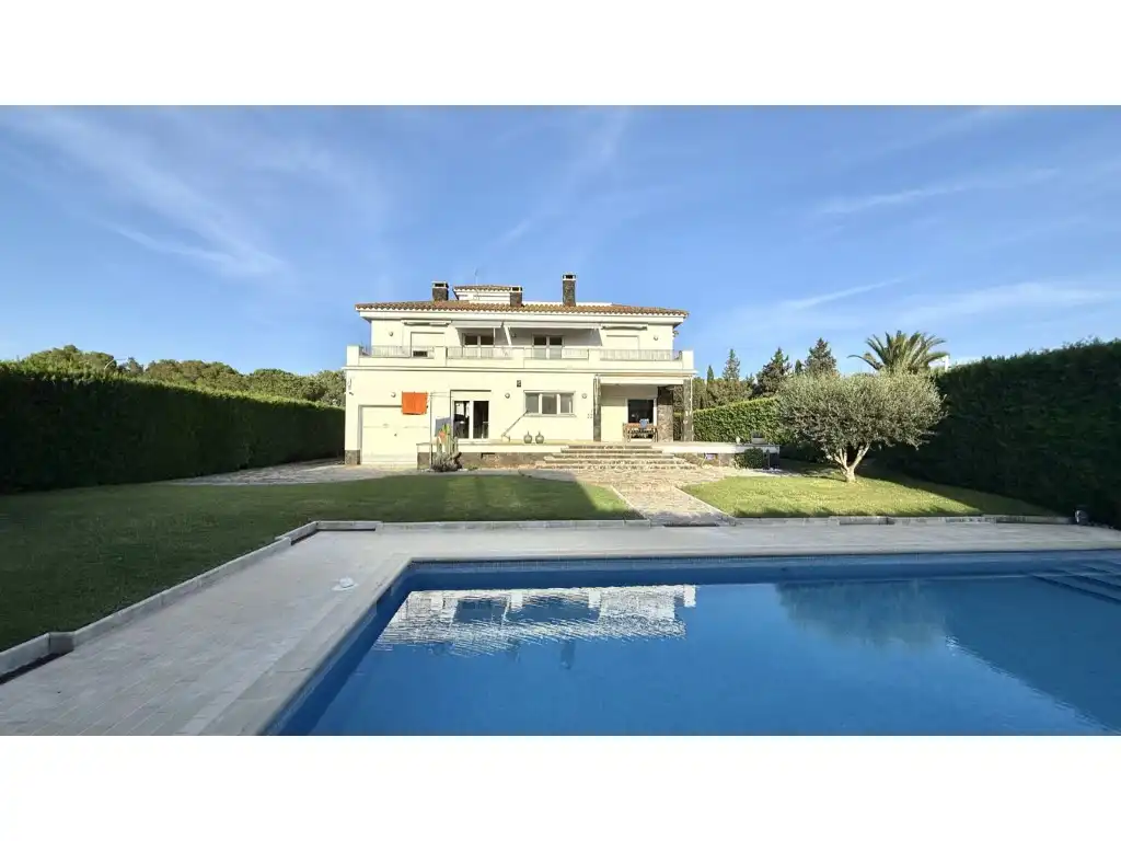 Casa in vendita a Avenida Cobla Rossinyols, imagen 2