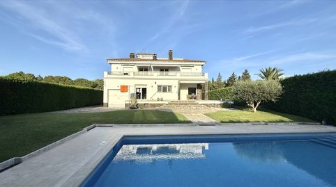 Foto 2 de Casa o xalet en venda a Avenida Cobla Rossinyols, Castelló d'Empúries, Girona