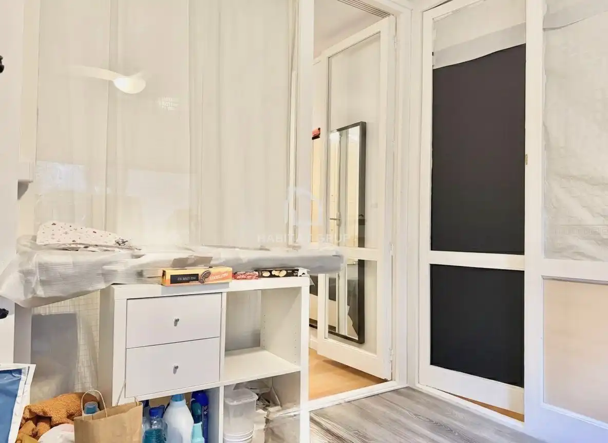 Schlafzimmer von Wohnung zum Verkauf in Girona mit Heizung, Privatgarten und Abstellraum