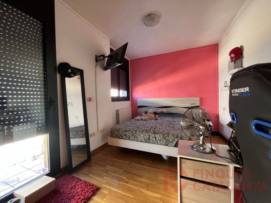 Bedroom of House or chalet for sale in Cassà de la Selva  with Air Conditioner and Terrace