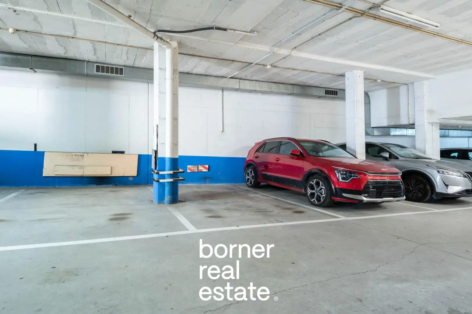 Parking de Piso en venta en Sant Cugat del Vallès con Aire acondicionado, Calefacción y Jardín privado