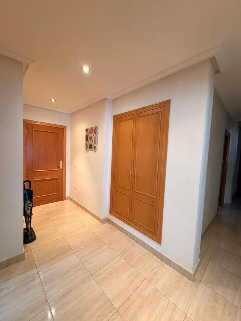 Piso con terraza en venta en Peréz Galdós, imagen 7