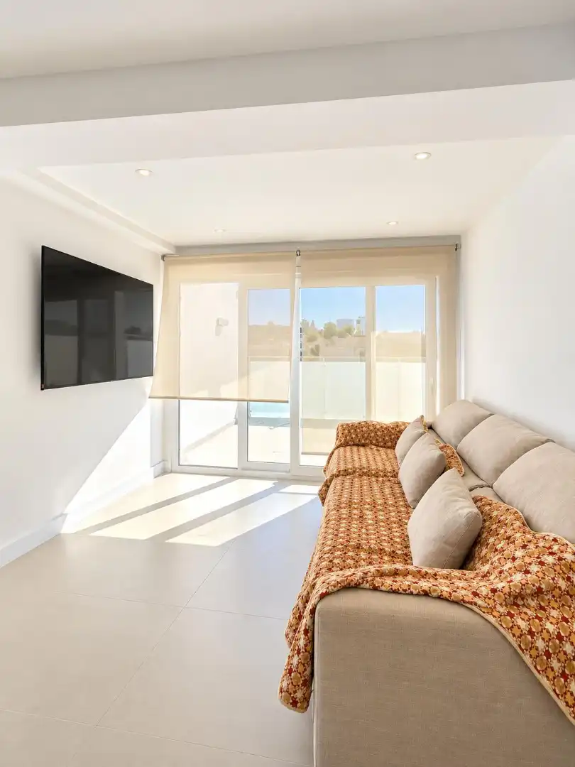 Wohnzimmer von Wohnung zur Miete in Málaga mit Klimaanlage, Terrasse und Möbliert