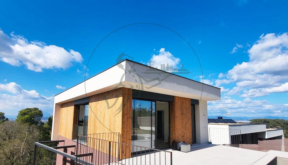 Foto 1 de Pis en venda a Avinguda Pere Planas, La Floresta, Barcelona