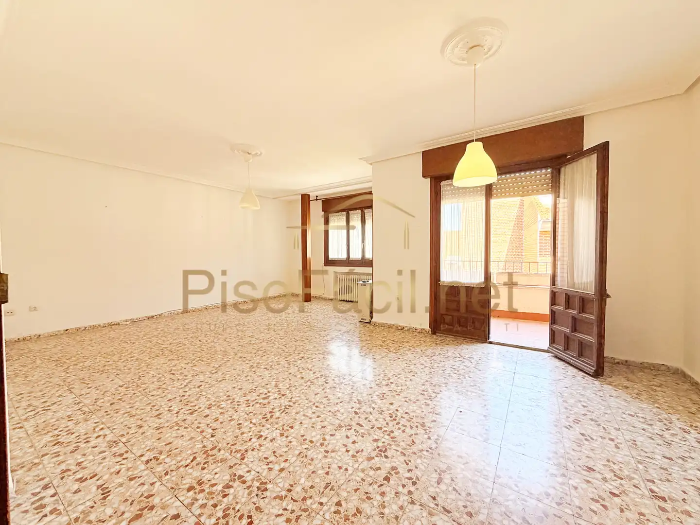 Living room of Flat for sale in Illescas  with Heating, Terrace and Storage room