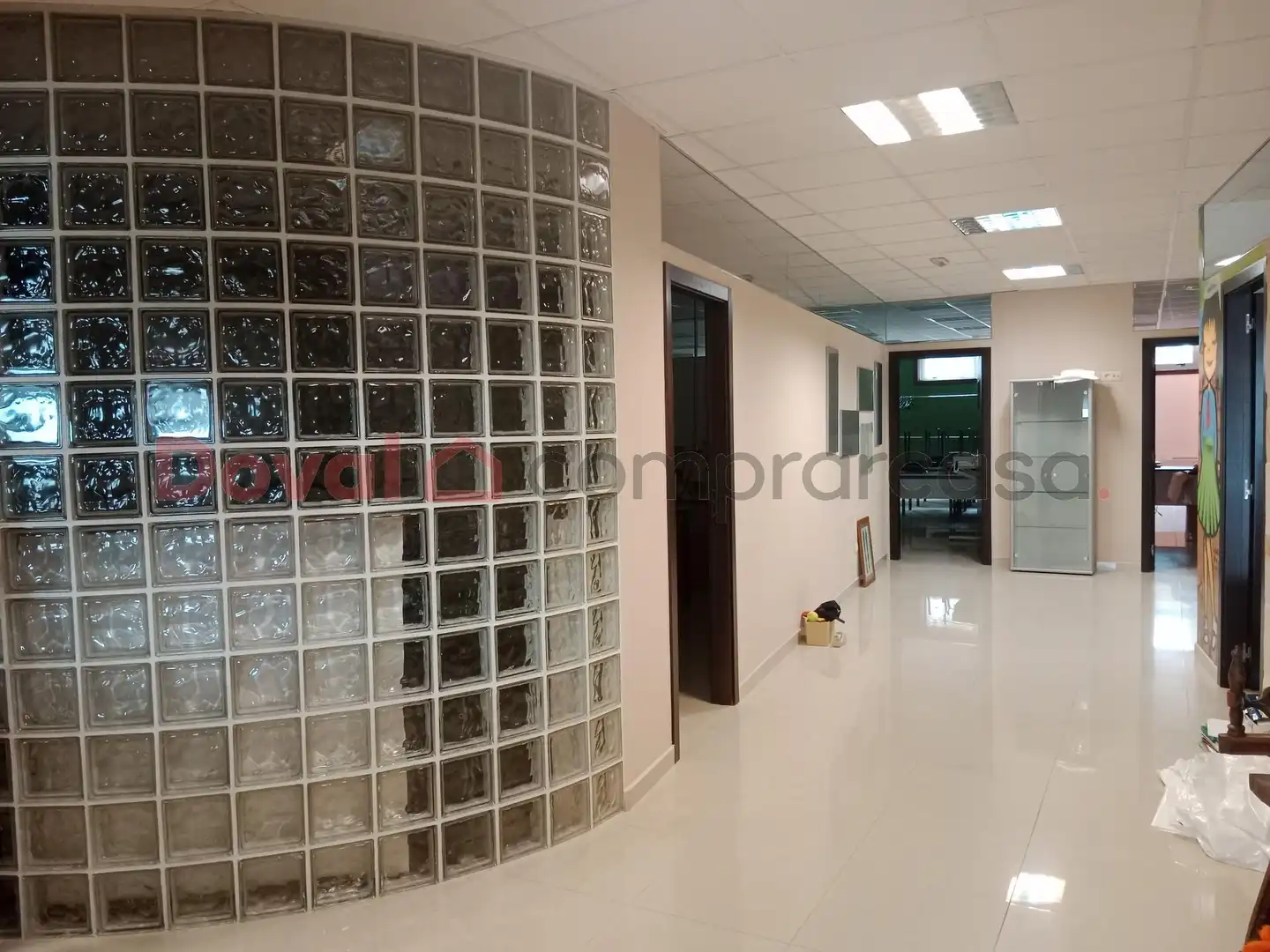 Oficina de alquiler en Vigo  con Calefacción