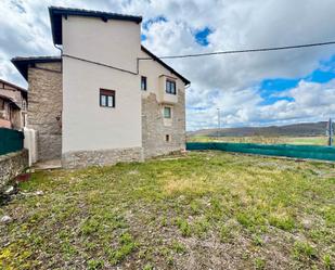 Exterior view of Country house for sale in Bernedo  with Private garden