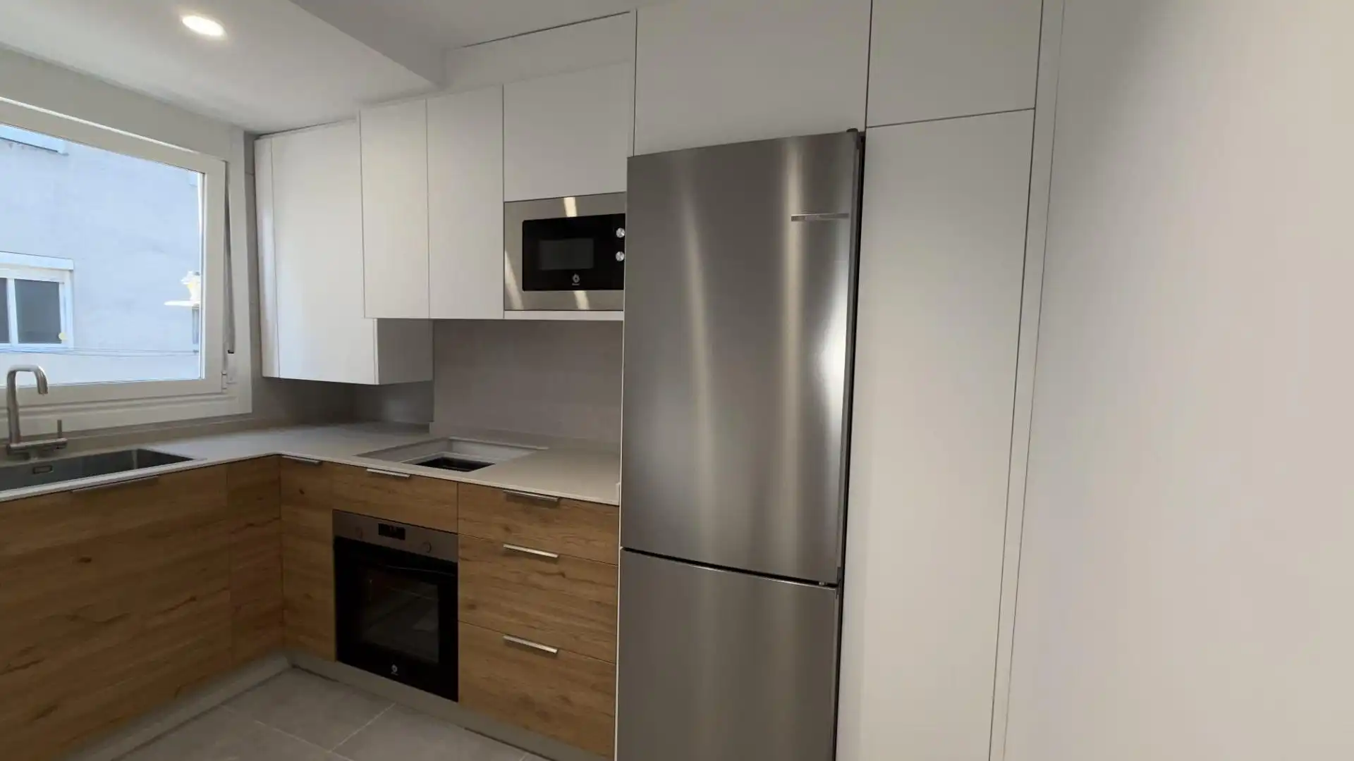 Piso con terraza en venta en Avenida BUENOS AIRES, imagen 2