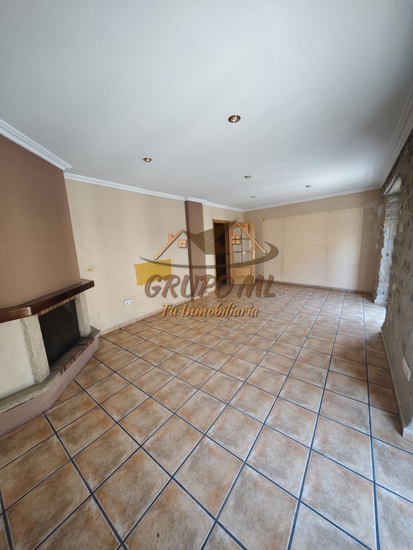 Flat for sale in Úbeda  with Air Conditioner, Heating and Terrace