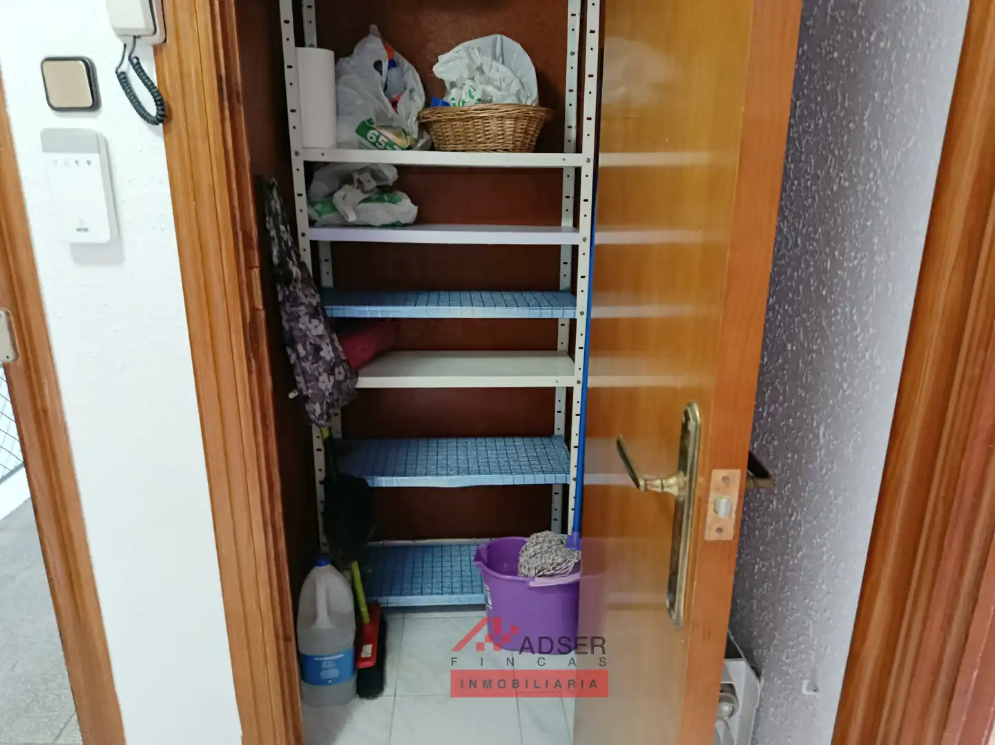 Schlafzimmer von Wohnung zum Verkauf in  Logroño mit Heizung und Balkon