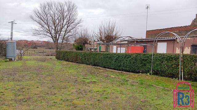 Terreno en Venta en La Fuente en Trobajo del Camino