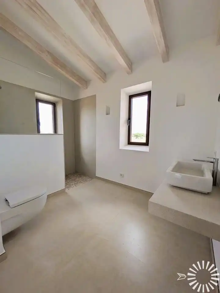 Bany de Finca rústica en venda en Santanyí amb Aire condicionat, Calefacció i Jardí privat