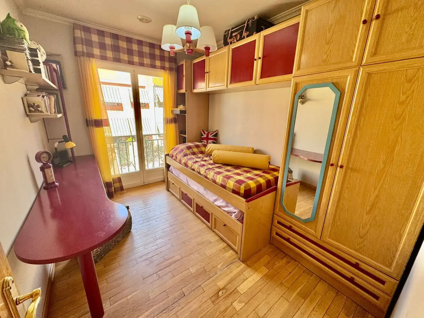 Bedroom of Detached homes for sale in Valdepeñas  with Air Conditioner and Heating